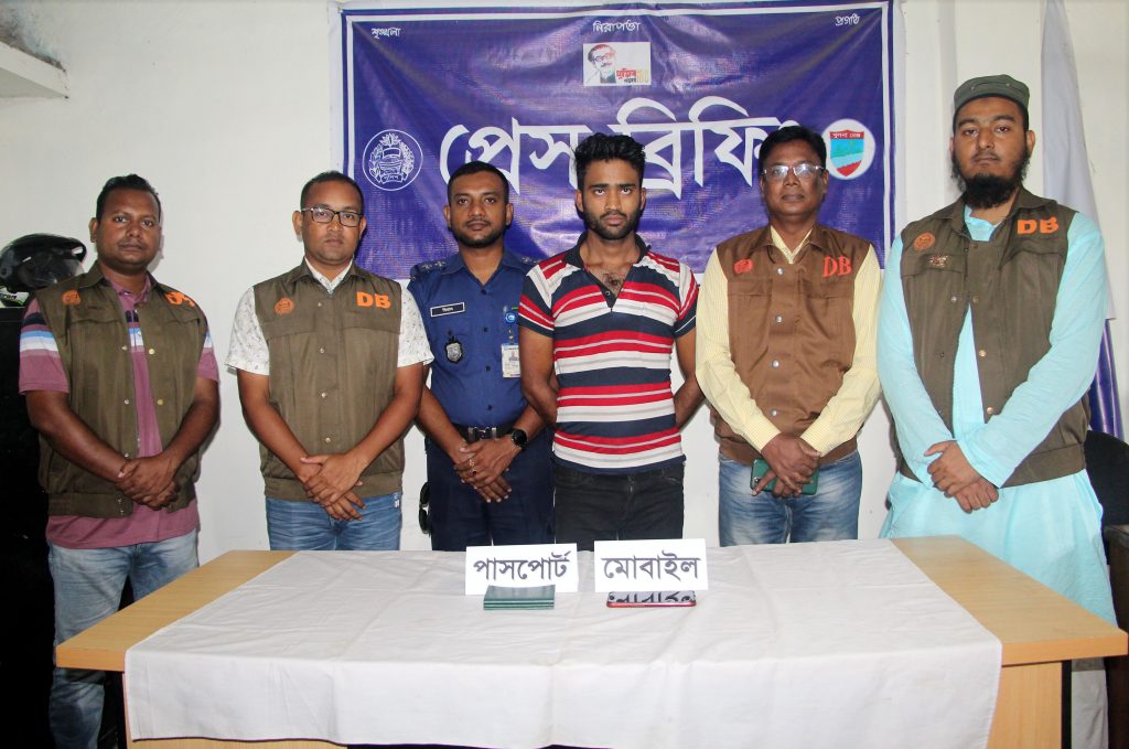 ভারতে নিজ স্ত্রীকে হত্যা করে পালিয়ে আসা স্বামী যশোরে গ্রেফতার