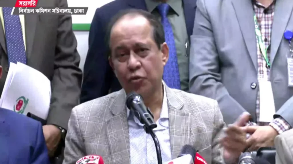 দ্বাদশ জাতীয় সংসদ নির্বাচনে প্রায় ৪০ শতাংশ ভোট পড়েছেঃসিইসি 