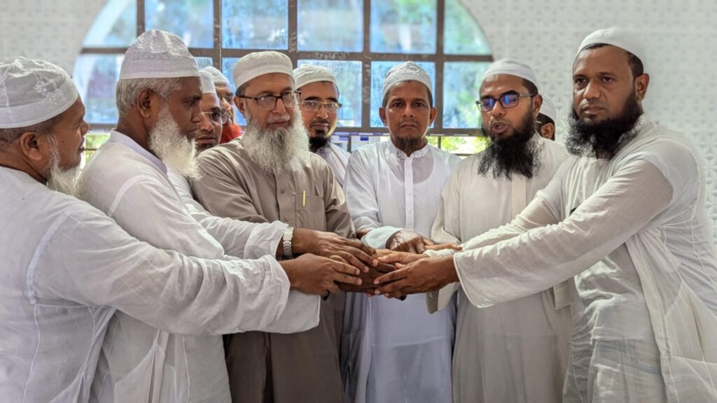 সালথায় বাংলাদেশ খেলাফত মজলিস এর কমিটি গঠন ও যোগদান সভা অনুষ্ঠিত