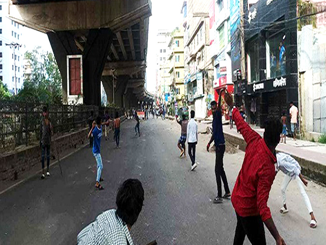 কোটা সংস্কারের দাবিতে আন্দোলনরত তিন শিক্ষার্থীসহ নিহত-৫