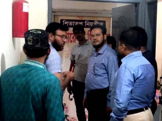 সিলগালা করে দেওয়া হলো কেশবপুর মডার্ন ক্লিনিকের অপারেশন থিয়েটার