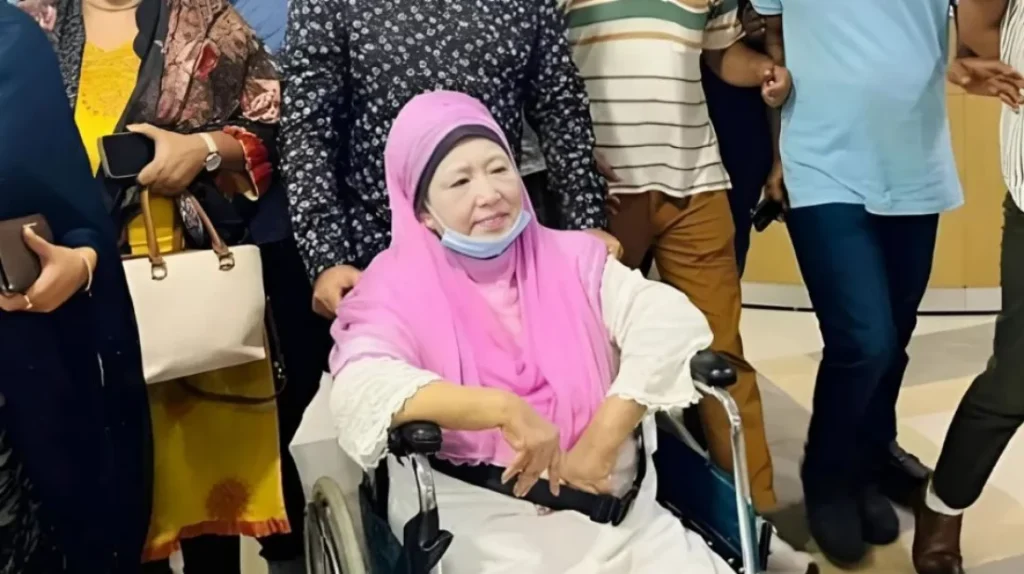 বিএনপি চেয়ারপারসন খালেদা জিয়া লন্ডন যাচ্ছেন
