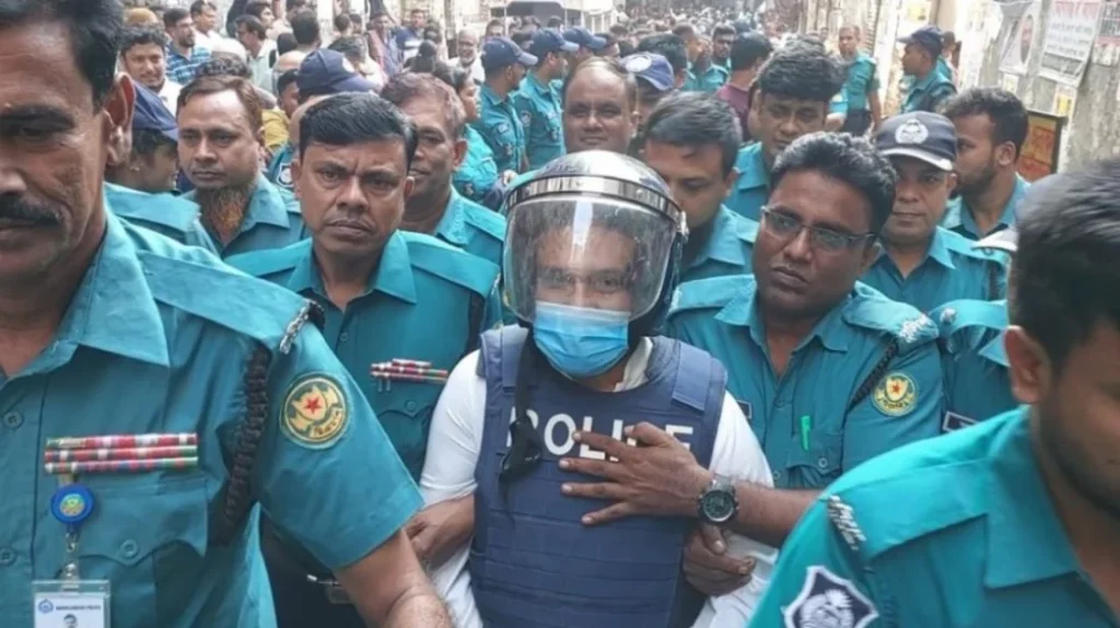সংগীতশিল্পী তাপস গ্রেপ্তার ও কারাগারে প্রেরণ