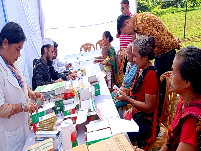 খাগড়াছড়ির পানছড়িতে মোবাইল প্রজনন স্বাস্থ্য সেবা ক্যাম্পেইন