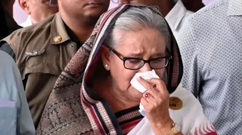 শেখ হাসিনাসহ ১১ জনের বিরুদ্ধে গ্রেপ্তারি পরোয়ানা জারি