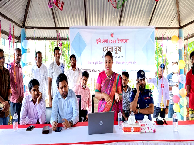 শ্যামনগরে ভূমি মেলার উদ্বোধন করলেন নির্বাহী অফিসার