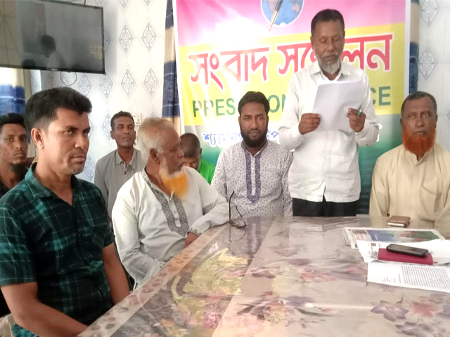 মিথ্যা মামলা থেকে অব্যহতি চেয়ে শ্যামনগরে সংবাদ সম্মেলন