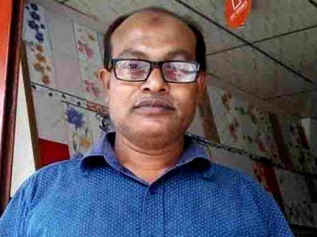 ঝিকরগাছায় শিক্ষকের মারধরে ছাত্রী হাসপাতালে ভর্তির ঘটনায় তদন্ত কমিটি গঠন