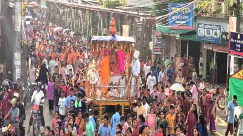 সনাতন ধর্মাবলম্বীদের রথযাত্রায় রঙিন হলো খাগড়াছড়ি শহর