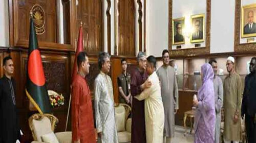 রাষ্ট্রপতির সঙ্গে সেনাপ্রধানের ঈদ শুভেচ্ছা বিনিময়