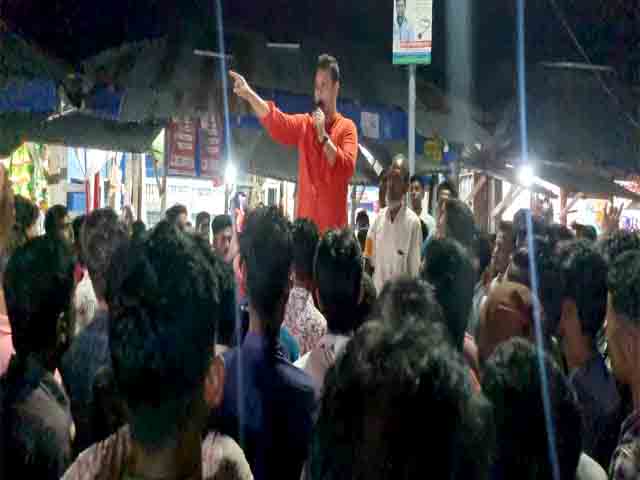 হাতিয়ায় বিএনপির রাজনীতিতে চমক দেখালেন শাহনেওয়াজ