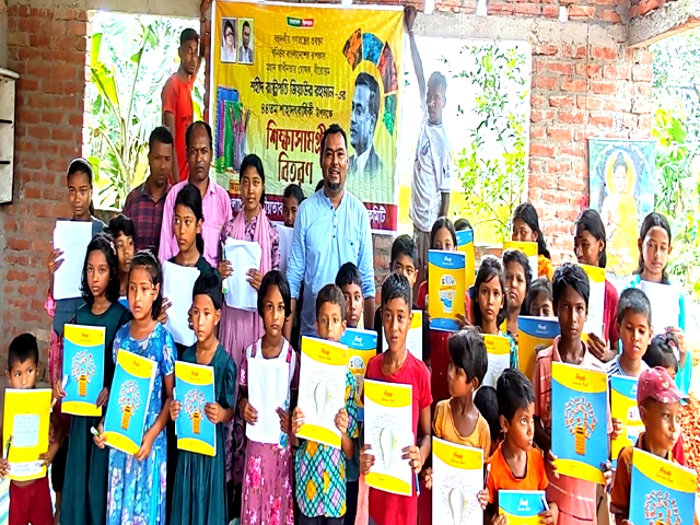 শহীদ জিয়ার মৃত্যু বার্ষিকীতে উত্তরবঙ্গে শিক্ষা সামগ্রী বিতরণ