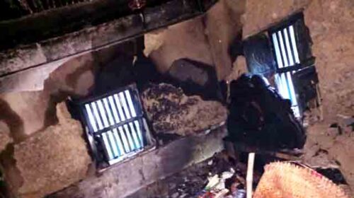 নন্দীগ্রামে বৈদ্যুতিক শর্ট সার্কিটের আগুনে পুড়লো বসতঘর