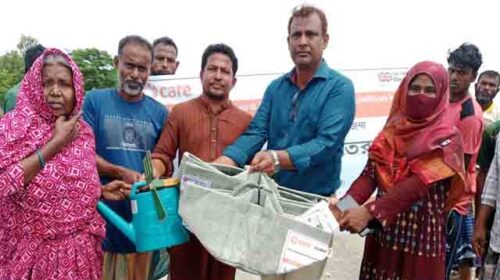 প্রত্যেক উপকারভোগী ভার্মিকম্পোস্টে স্যার ৪০ কেজিজিও ব্যাগ ৬ টা,জিও বস্তা ২ টা,পানির ঝরনা১ টি, নিড়ানি ১ টি,ইয়োলে স্টিপ ৬ টা,২ টা টিন পান।