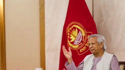 যুক্তরাজ্য যাচ্ছেন প্রধান উপদেষ্টা