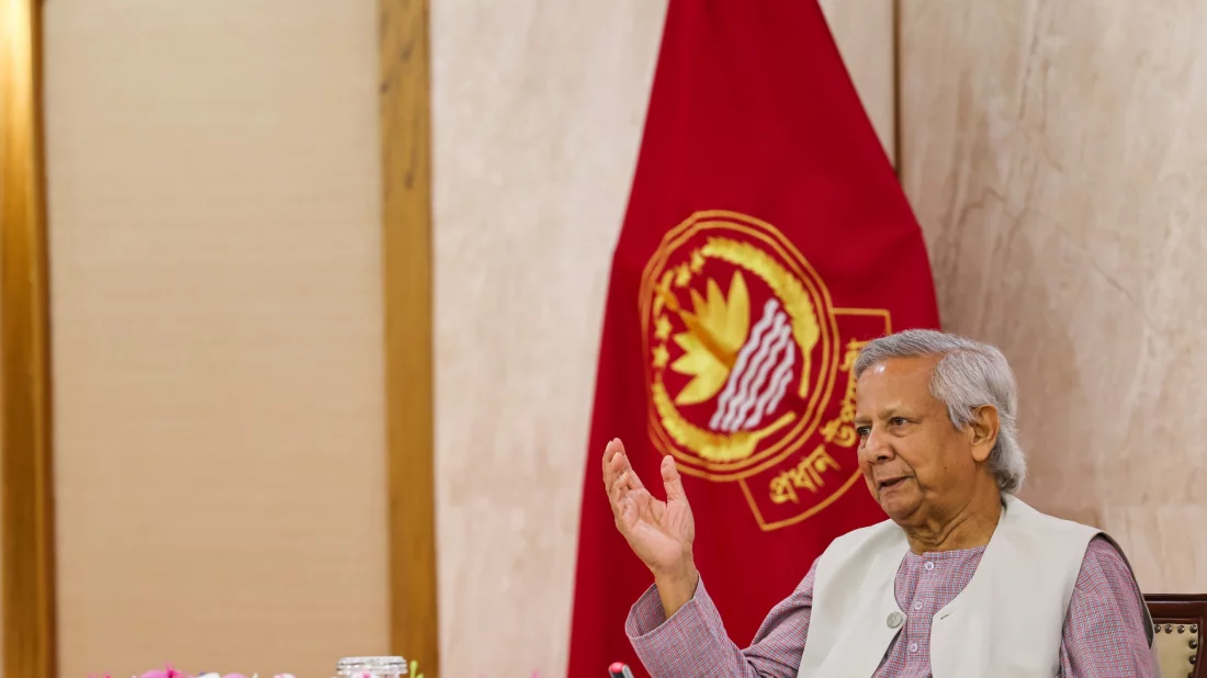 যুক্তরাজ্য যাচ্ছেন প্রধান উপদেষ্টা