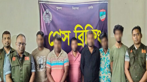 যশোরে ডিবি পুলিশের অভিযানে মোটর সাইকেল চোর চক্রের ৬ সদস্য গ্রেফতার