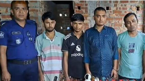 গোবিন্দগঞ্জে সেনা অভিযানে হ্যাকার চক্রের ৪সদস্য গ্রেফতার