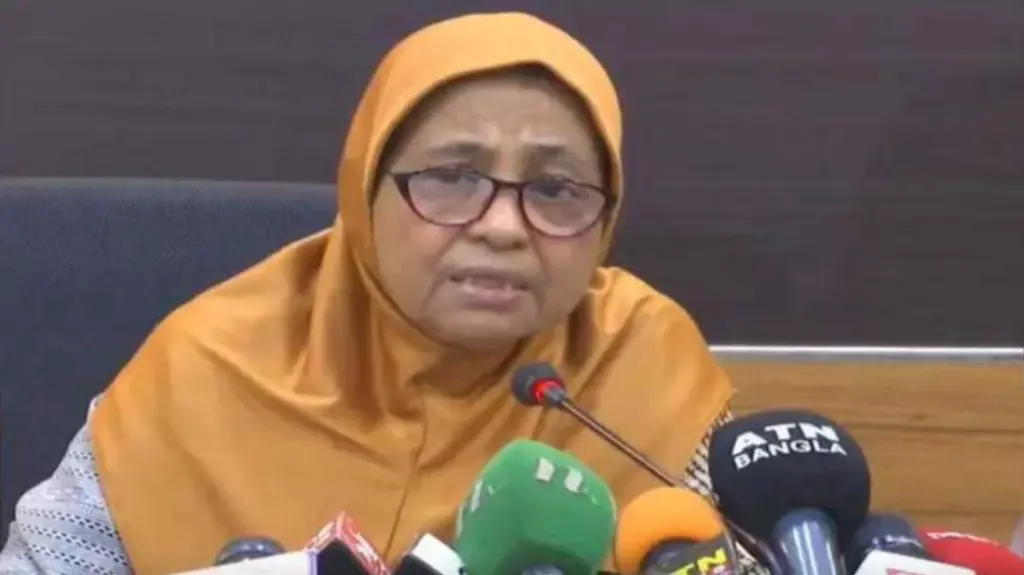 সেপ্টেম্বরে তিন হাজার চিকিৎসক নিয়োগঃ স্বাস্থ্য উপদেষ্টা