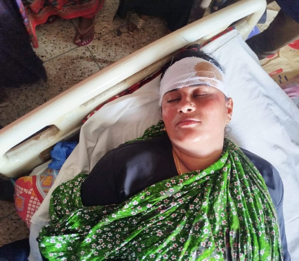 গোপালগঞ্জ কারাগারে স্বজনদের দেখতে গিয়ে হামলার শিকার ভাই ও বোন