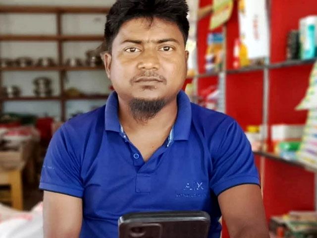 গোবিন্দগঞ্জে এক বিকাশ ব্যবসায়ীর গলাকাটা লাশ উদ্ধার
