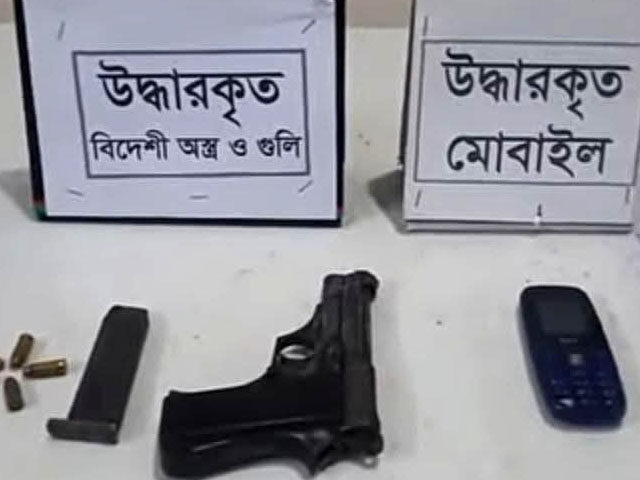 দিনাজপুরে অস্ত্রসহ দুই ভাই গ্রেফতার